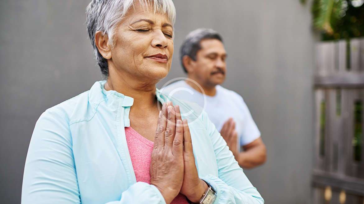 Elevate your yoga practice: Essential tips for yogis of all levels.